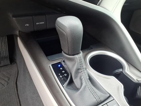 Used 2024 Toyota Camry LE FWD image 22