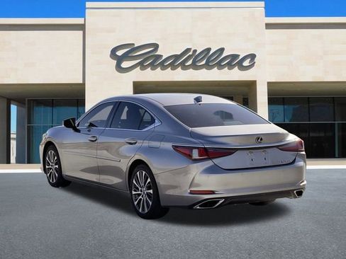 Used 2019 Lexus ES 350 image 7