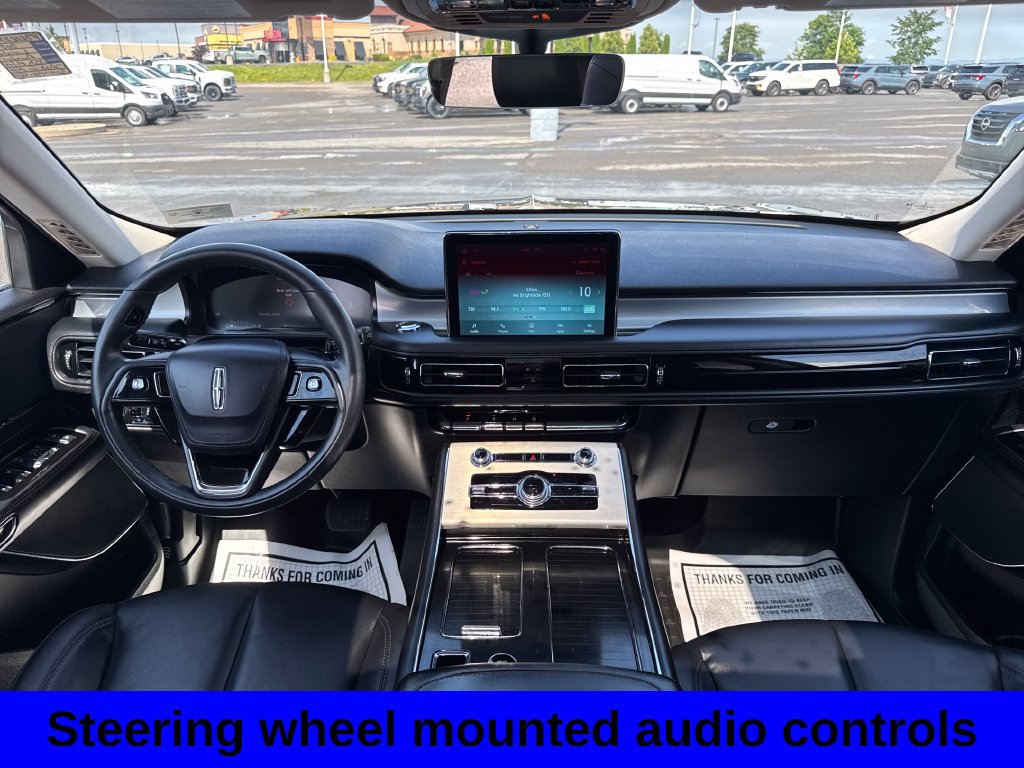 Used 2023 Lincoln Aviator AWD w/ Premium Package image 11
