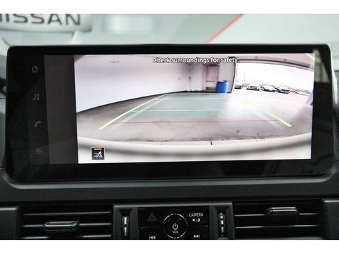 New 2026 Nissan Pathfinder S image 17