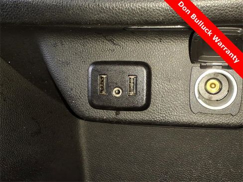 Used 2019 Chevrolet Traverse LT image 24