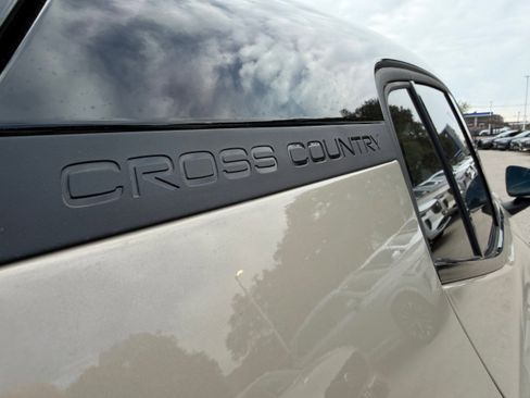 New 2026 Volvo EX30 Cross Country Ultra image 8