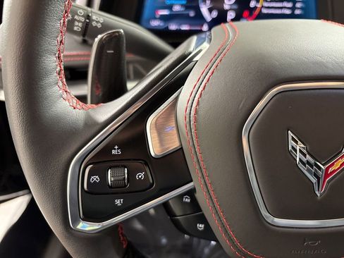 Used 2023 Chevrolet Corvette Z06 RWD image 31