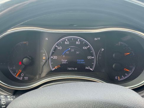 Used 2017 Jeep Grand Cherokee Overland AWD/4WD image 23