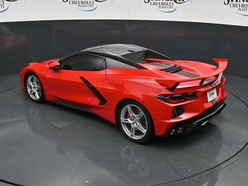 Used 2023 Chevrolet Corvette Stingray Premium Conv w/ Z51 Performance Package RWD image 22