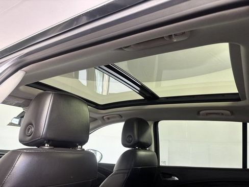 Used 2019 Buick Envision Premium AWD/4WD image 26
