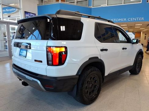 Used 2026 Honda Passport TrailSport Elite image 10