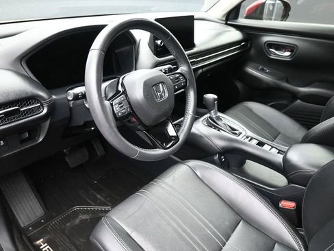 Used 2024 Honda HR-V EX-L image 18