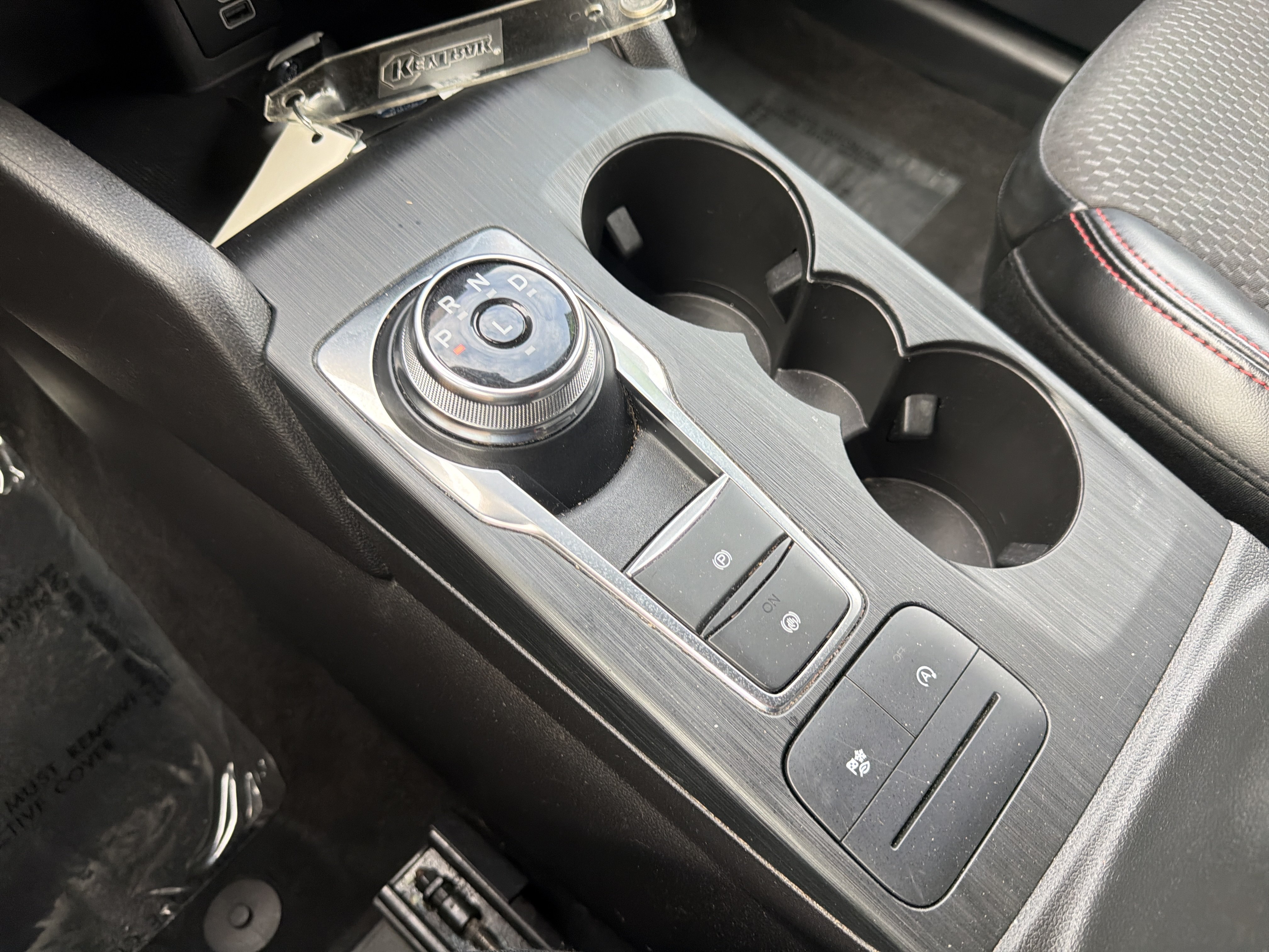 Used 2024 Ford Escape ST-Line AWD/4WD image 23