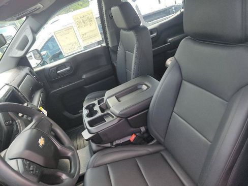 Used 2025 Chevrolet Silverado 1500 W/T RWD image 10