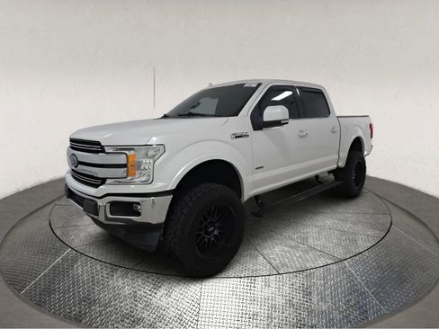 Used 2018 Ford F150 Lariat w/ Equipment Group 501A Mid RWD image 3