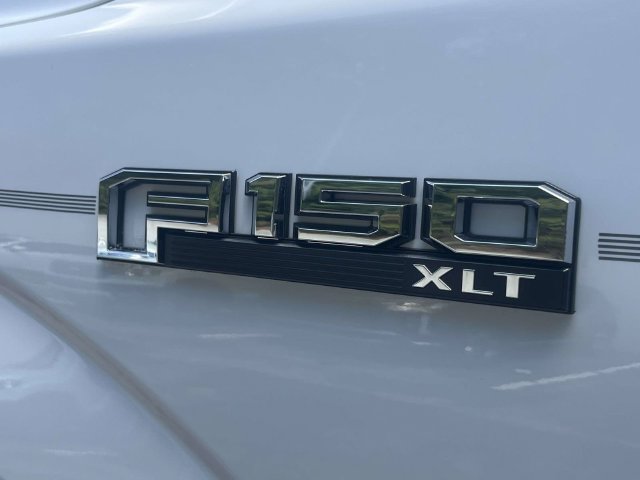 Used 2017 Ford F150 XLT w/ Equipment Group 301A Mid AWD/4WD image 11