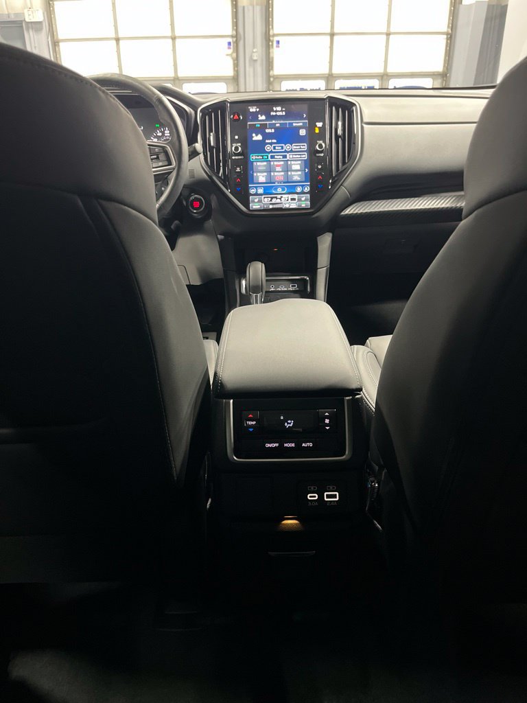 Used 2026 Subaru Ascent Premium AWD/4WD image 31