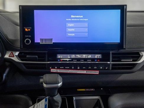 New 2026 Toyota Sienna Platinum image 22