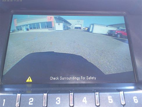 Used 2014 Chevrolet Equinox LT w/ Safety Package AWD/4WD image 15