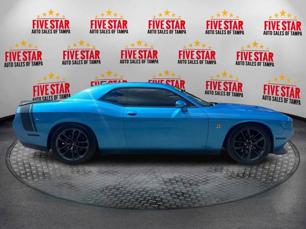 Used 2015 Dodge Challenger R/T Scat Pack w/ Leather Interior Group RWD image 8