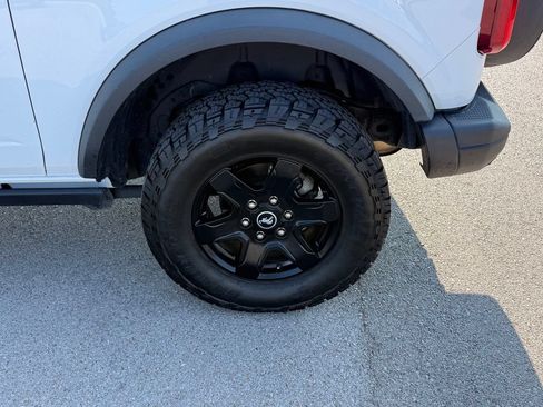 Used 2023 Ford Bronco Black Diamond AWD/4WD image 21