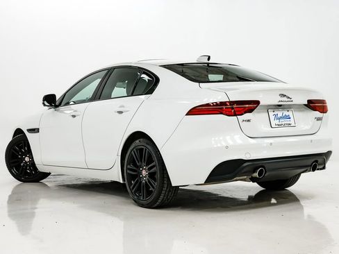 Used 2020 Jaguar XE S image 32