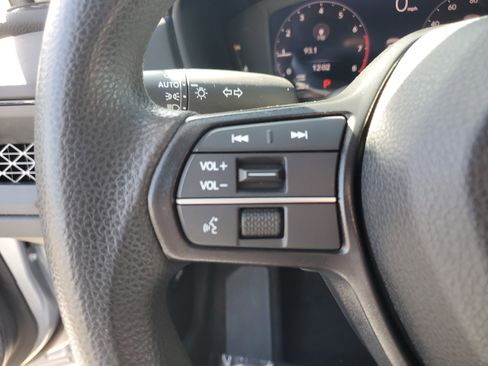 Used 2024 Honda Accord EX image 21