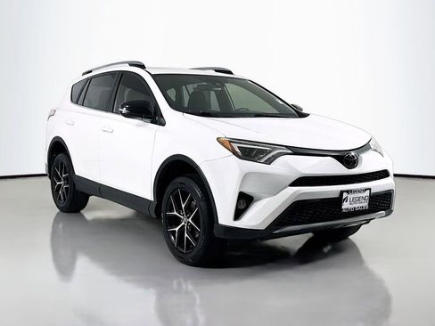Used 2018 Toyota RAV4 SE w/ Power Extra Value Package image 3
