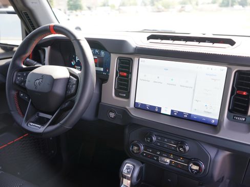 Used 2024 Ford Bronco Raptor image 31