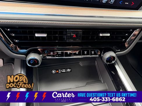 New 2026 Chevrolet Suburban High Country w/ Sun And Tow Package AWD/4WD image 16