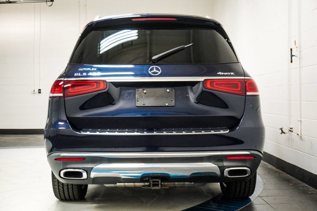 Used 2020 Mercedes-Benz GLS 450 4MATIC image 31