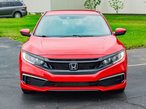Used 2019 Honda Civic LX image 2