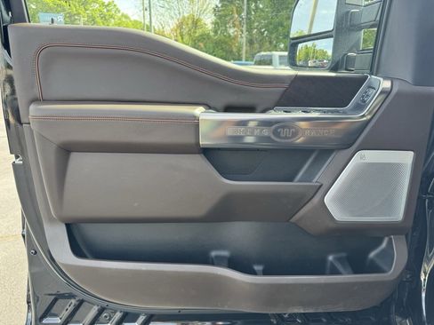 Used 2024 Ford F250 King Ranch image 24