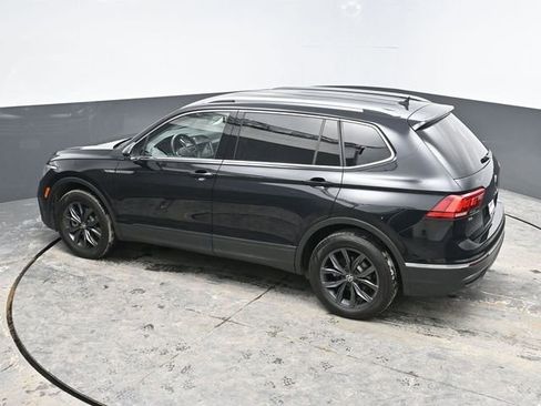 Used 2023 Volkswagen Tiguan SE image 27