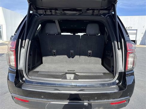 Used 2022 Chevrolet Tahoe RST w/ Luxury Package image 5