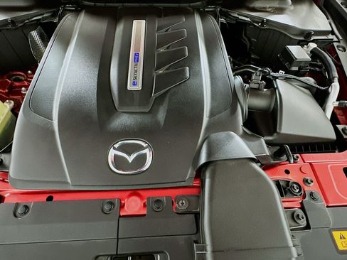 Used 2025 MAZDA CX-70 Plug-In Hybrid w/ Premium Plus AWD/4WD image 32
