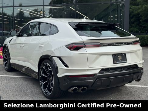 Used 2024 Lamborghini Urus Performante image 4