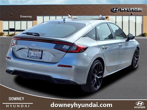 Used 2024 Honda Civic Sport image 4