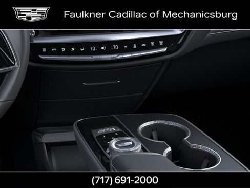 Used 2025 Cadillac Lyriq Luxury AWD/4WD image 23