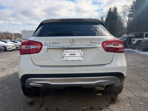 Certified 2016 Mercedes-Benz GLA 250 4MATIC image 6