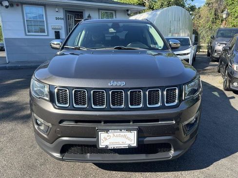 Used 2020 Jeep Compass Latitude w/ Popular Equipment Group FWD image 2