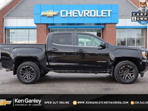 Used 2019 GMC Canyon SLE w/ Driver Alert Package image 1