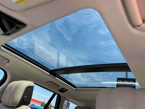 Used 2019 Land Rover Range Rover AWD/4WD image 33