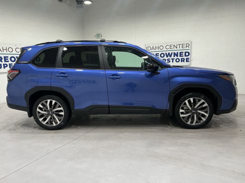 New 2026 Subaru Forester Touring AWD/4WD image 9
