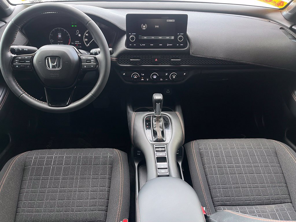 Used 2025 Honda HR-V Sport image 13