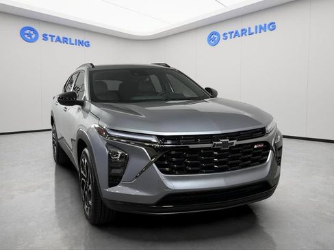 Certified 2026 Chevrolet Trax RS w/ Driver Confidence Package FWD image 14