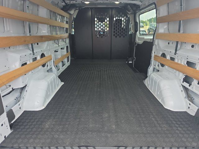 Used 2025 Ford Transit 250 Low Roof w/ Exterior Upgrade Package RWD image 12