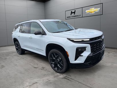 New 2026 Chevrolet Traverse RS w/ LPO, Floor Liner Package