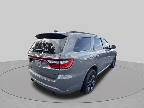 Used 2023 Dodge Durango R/T w/ Hemi Orange Plus Package AWD/4WD image 6