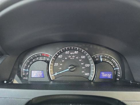 Used 2012 Toyota Camry LE image 26