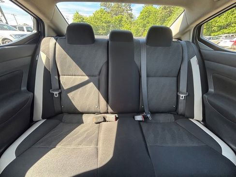 Used 2021 Nissan Versa SV FWD image 20