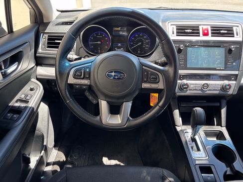 Used 2015 Subaru Legacy 2.5i Premium AWD/4WD image 27