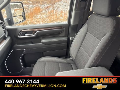 Certified 2025 Chevrolet Silverado 3500 LT w/ Convenience Package image 12