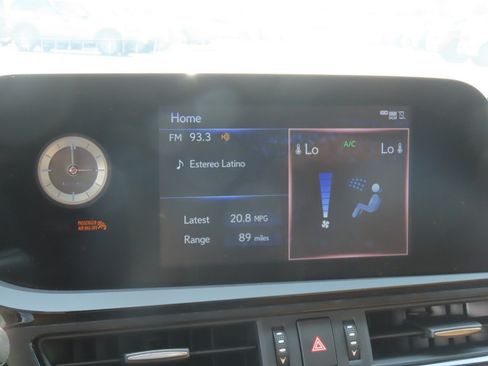 Used 2022 Lexus ES 350 w/ Premium Package FWD image 9